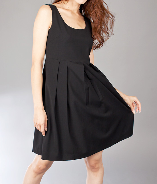 ノースリーブフレアワンピース<br />Sleeveless Flare Dress