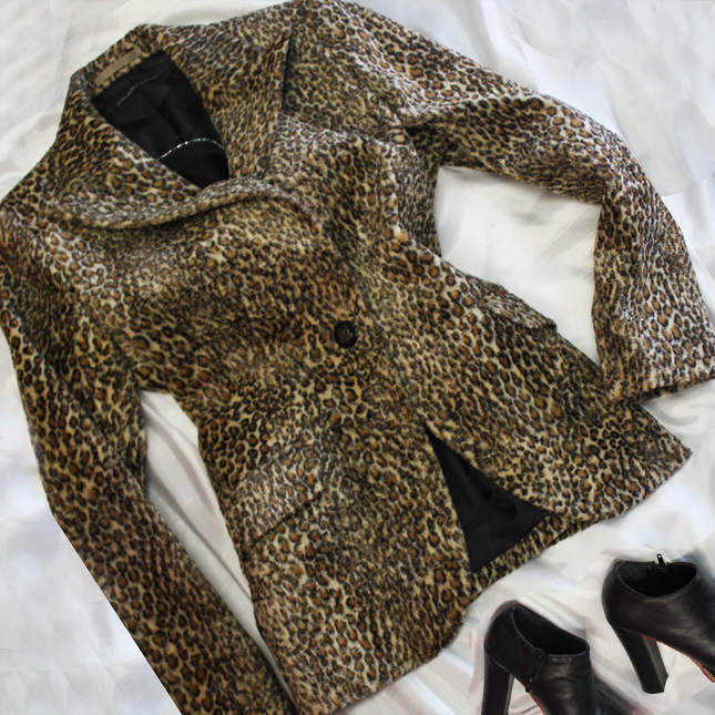 ジャケット 人気のヒョウ柄セレブジャケット<br />Leopard jacket