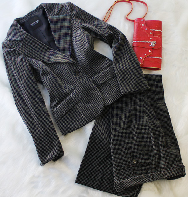 パンツスーツ ベロア千鳥<br />Velour pants suit in houndstooth pattern