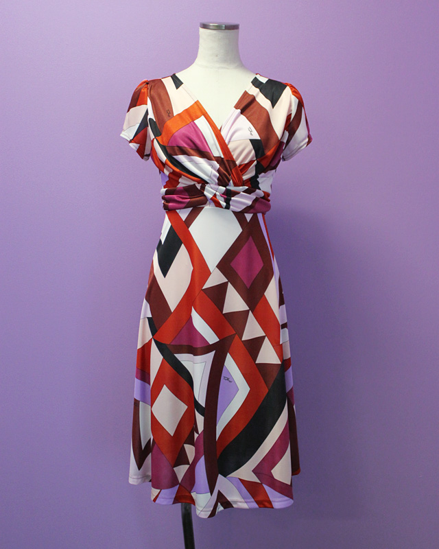 ワンピース プッチ柄<br />Crossover dress made of Parolari Emilio Pucci fabric
