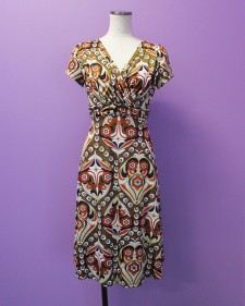 ワンピース プッチ柄<br />Crossover dress made of Parolari Emilio Pucci fabric