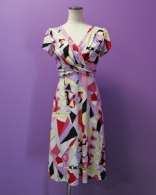 ワンピース プッチ柄<br /> Crossover dress made of Parolari Emilio Pucci fabric