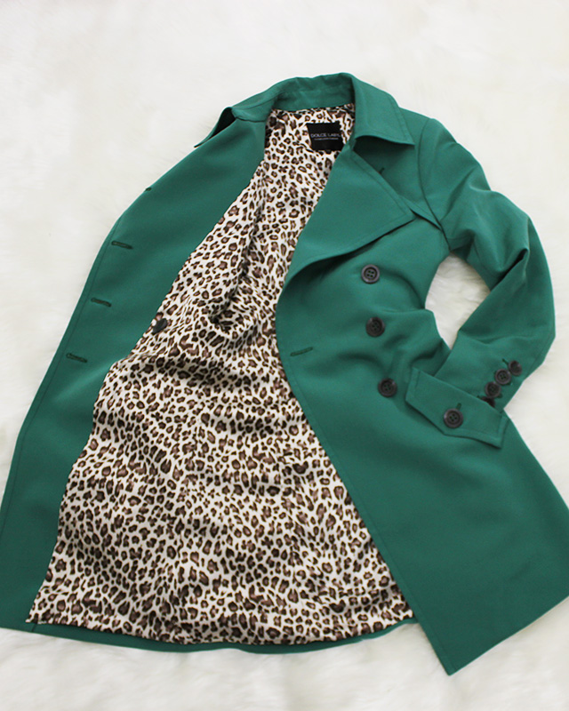 トレンチコート レオバード柄<br />Amazon green trench coat with leopard lining