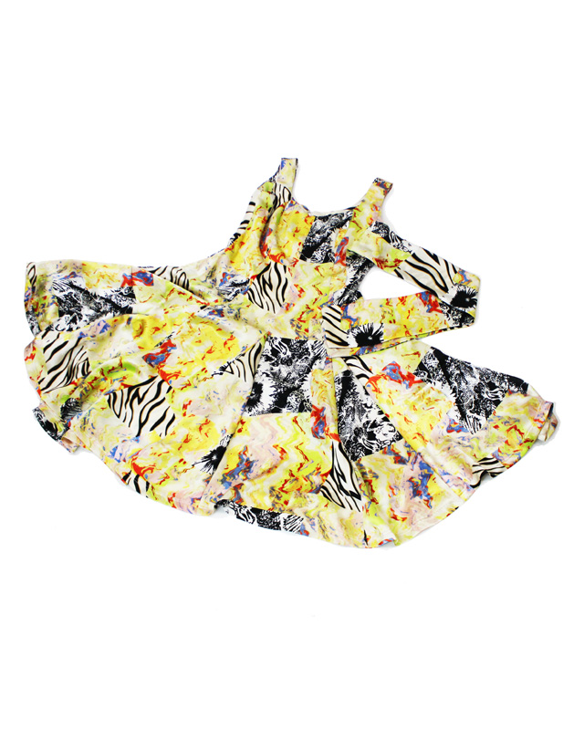 特注フレアーワンピース フラワーイエロー<br />Custom made item: flare dress in yellow floral print