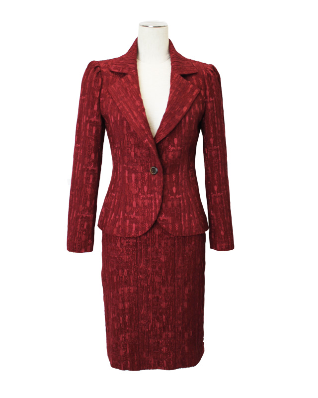 スカートスーツ フクレジャカード レッド<br /> Red Polyester Mix Jacquard Jacket & Skirt