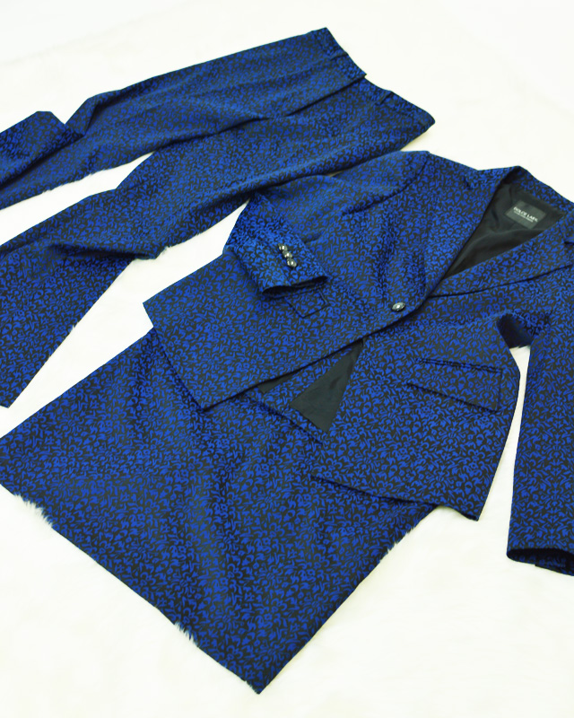 ブルー ジャケット スカート パンツ<br />Blue Jacket Skirt & Pants Ensemble