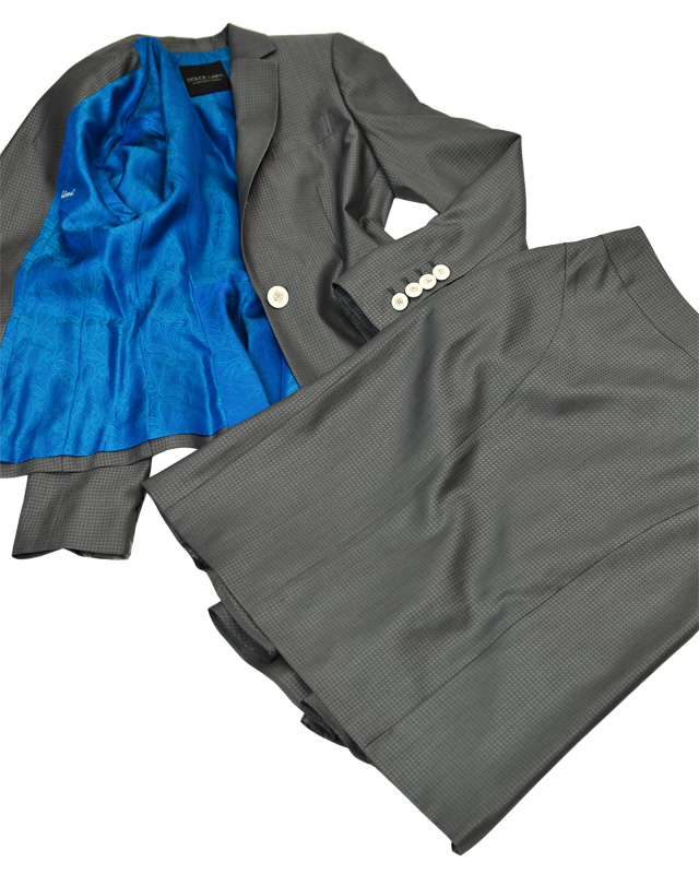 スカートスーツ ウール&シルク グレー<br />WOOL & SILK Gray Jacket & Skirt