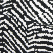 ストレッチ生地　ブラック・ホワイト抽象柄 プリント （KKP2480-81-B）Black＆White Geometric Print, Stretch Fabric