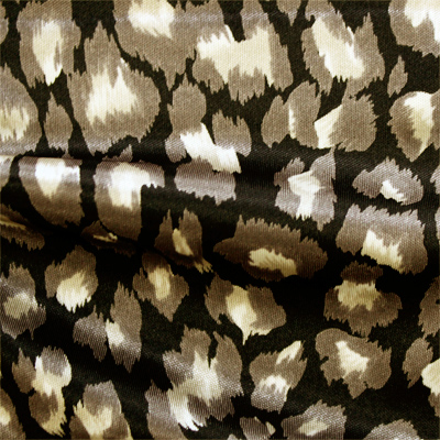 ブライトスムース ひょう柄 のストレッチ生地　ブラック・ブラウン（KKP7272-65-D）Black and Brown Leopard Print, Bright Smooth Stretch