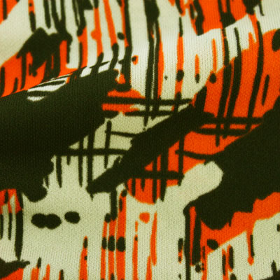 強撚スムースストレッチ　オレンジ・ベージュ抽象柄 プリント （KKP2999-22-C）Hard Twist Yarn Fabric, Orange and Beige Abstract Print