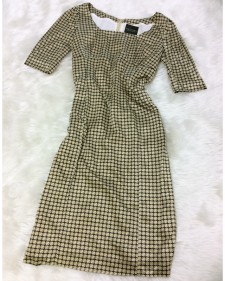 ゴールドで光沢があり、レトロな雰囲気♪クリスマスパーティーで美しく輝く7分袖ワンピース<br />Vintage Inspired Golden Shimmer♪Shine On Christmas In This High Waist Dress