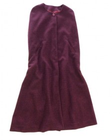 軽くて肌ざわり最高のワインレッドマントコート<br />Very Light & Soft Touch Wine Red Mant Coat