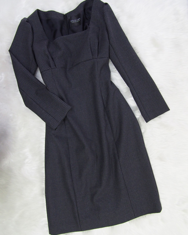 ハイｳｴｽﾄデザインで体系を改善♪ダークネイビー格子柄長袖タイトワンピース<br />Dark Navy Checked Dress With High Waist Will Make Your Body Lines Even More Beautiful