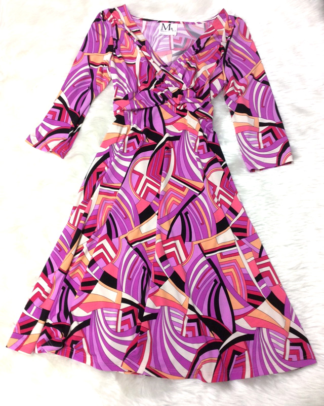 変形胸にねじりのあるピンクパープルドールワンピース<br />Pink Purple Stretch Dress With Twisted Decolette