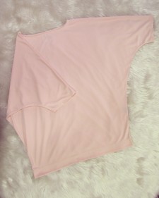ドレープが素敵なドルマンスリーブピンクカットソー<br />Dolman Sleeve Jersey Top