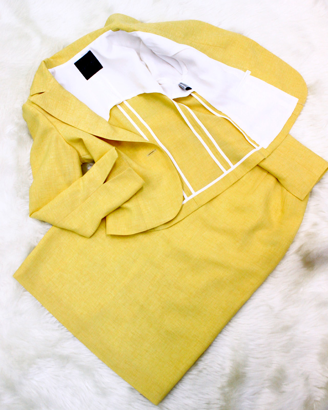 季節感を盛り上げるカラー☆さわやかフレッシュなスカートスーツ<br />The Perfect Color for the Season☆Fresh and Cool Skirt Suit