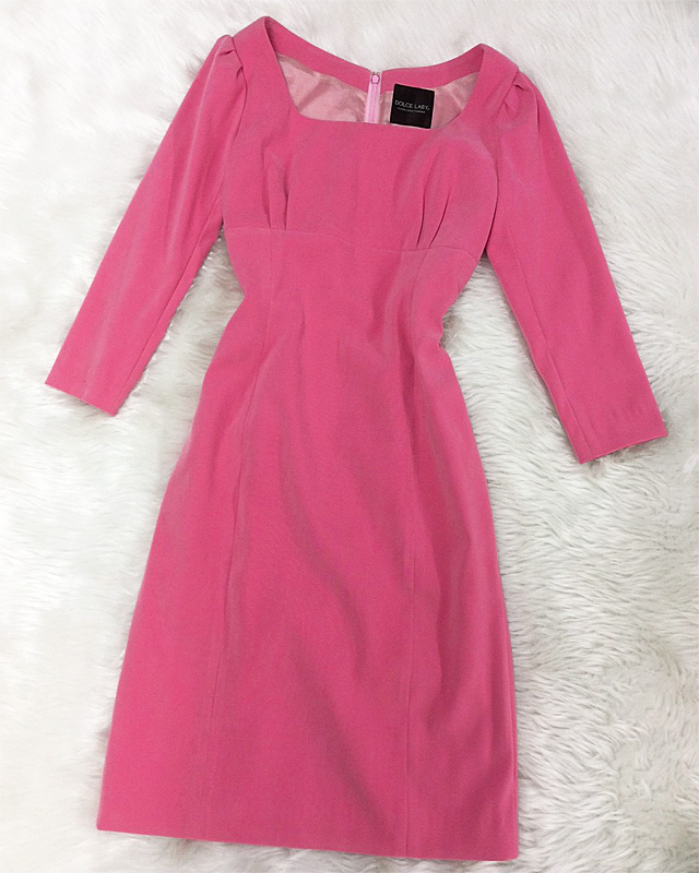 ハイウエストのピンク長袖ワンピース♪秋のトレンドカラー ピンクで上品な華やかさ<br /> High Waisted Pink Long Sleeve Dress♪Add Elegance & Glamour With This Trendy Autumn Color