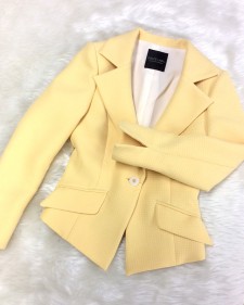 マトラッセイエロージャケット<br />Matelasse yellow jacket
