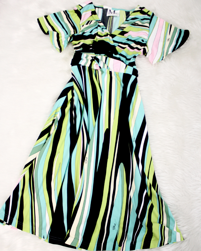 綺麗なグリーンプッチ柄のワンピース<br />Wonderful dress of the pure green pucci pattern.