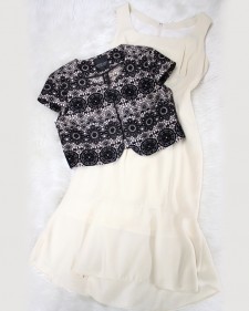 とってもフェミニン♪なレース生地ボレロとホワイトフリルワンピース/<br />A cloth for lace bolero and white frill dress.