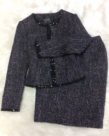 紫ツイードスカートスーツ/<br />Purple tweed skirt suit