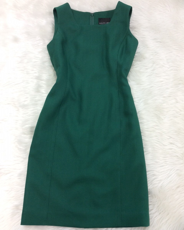 緑スクエアネックワンピース/<br />Green square neck dress