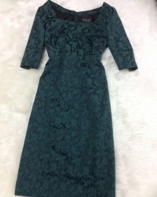 グリーン柄ワンピース/<br />Green pattern dress