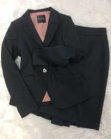 黒太ストライプスカートスーツ/<br />Black stripe skirt suit