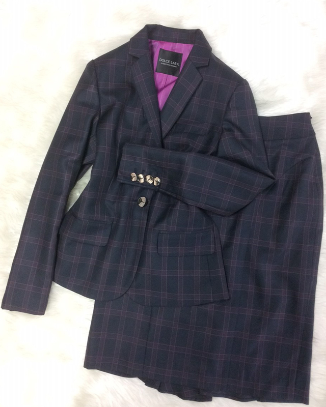 ボルドーチェックスカートスーツ/<br /> Bordeaux check skirt suit