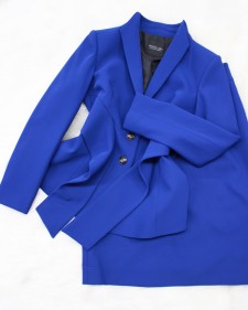 ロイヤルブルースカートスーツ/<br />Royal blue skirt suit